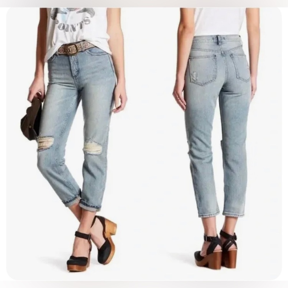 Free People Boyfriend Syxx Distressed Blue Jeans 100% Cotton Denim Size 31